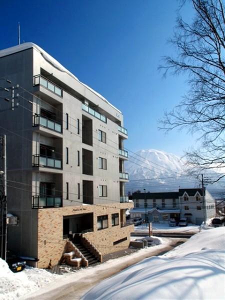 Mountainside Palace Kutchan Exterior foto